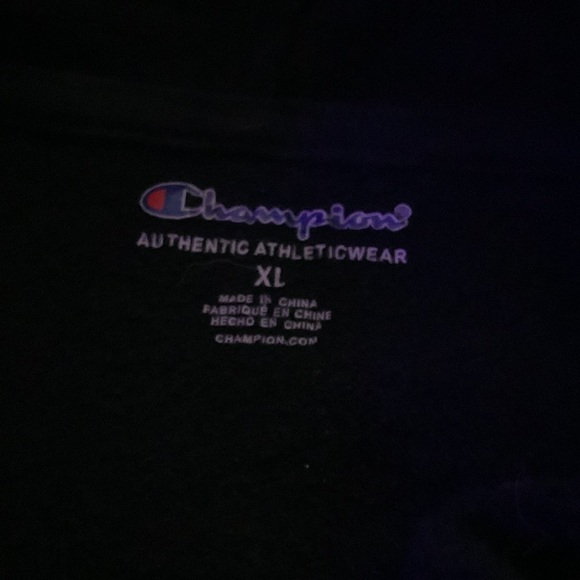 Champion hoodie size xl - Picture 2 of 2